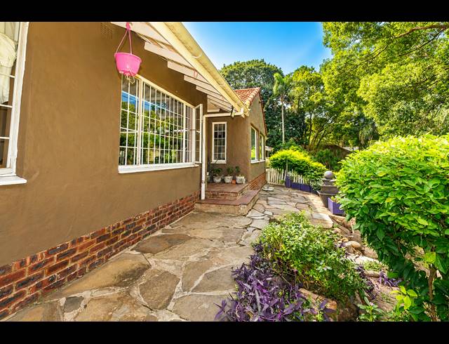 4 BEDROOM HOUSE FOR SALE IN DAWNCLIFFE